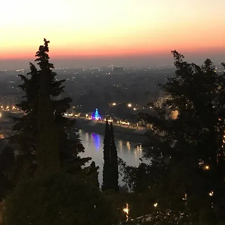 Ai Giardini -vicino Ospedale Borgo Trento E Centro Storico